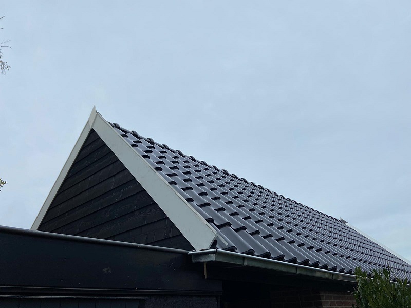  dakpannen vervangen Ouderkerk aan de Amstel